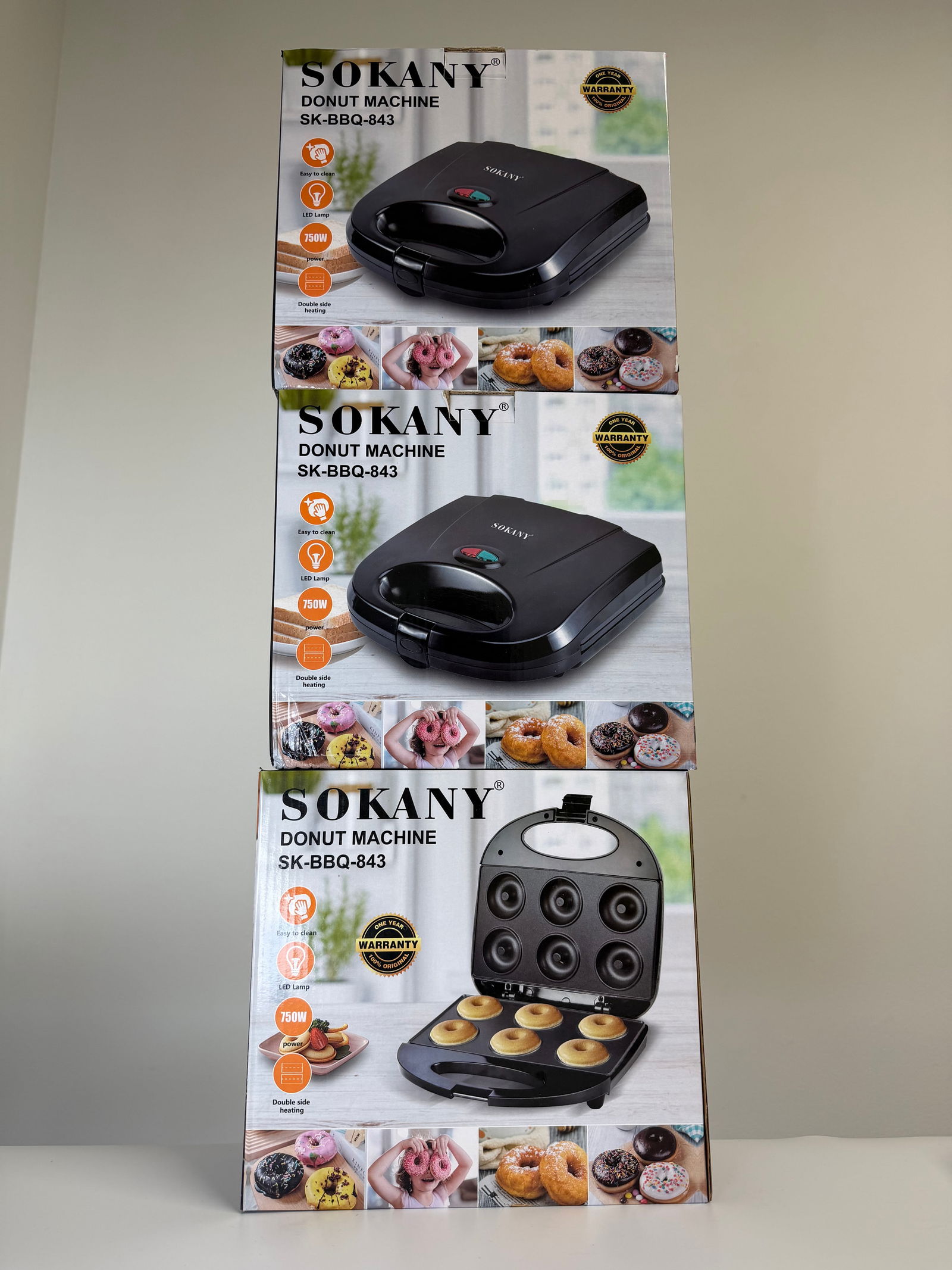 ser of 3 Donuts markers: Dimension: / , please note Due to manual measurement, dimensions may vary. Condition: Good used condition, please note buyers are obligated to come to the site to inspect the condition and details of