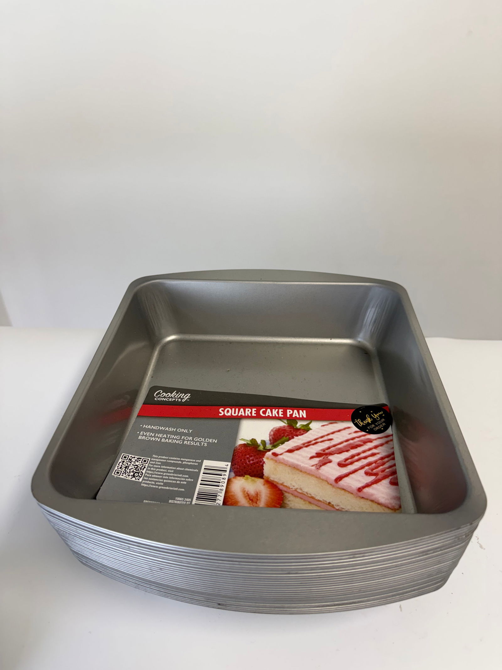 Set of 26 cake pans: Dimension: / , please note Due to manual measurement, dimensions may vary. Condition: Good used condition, please note buyers are obligated to come to the site to inspect the condition and details of