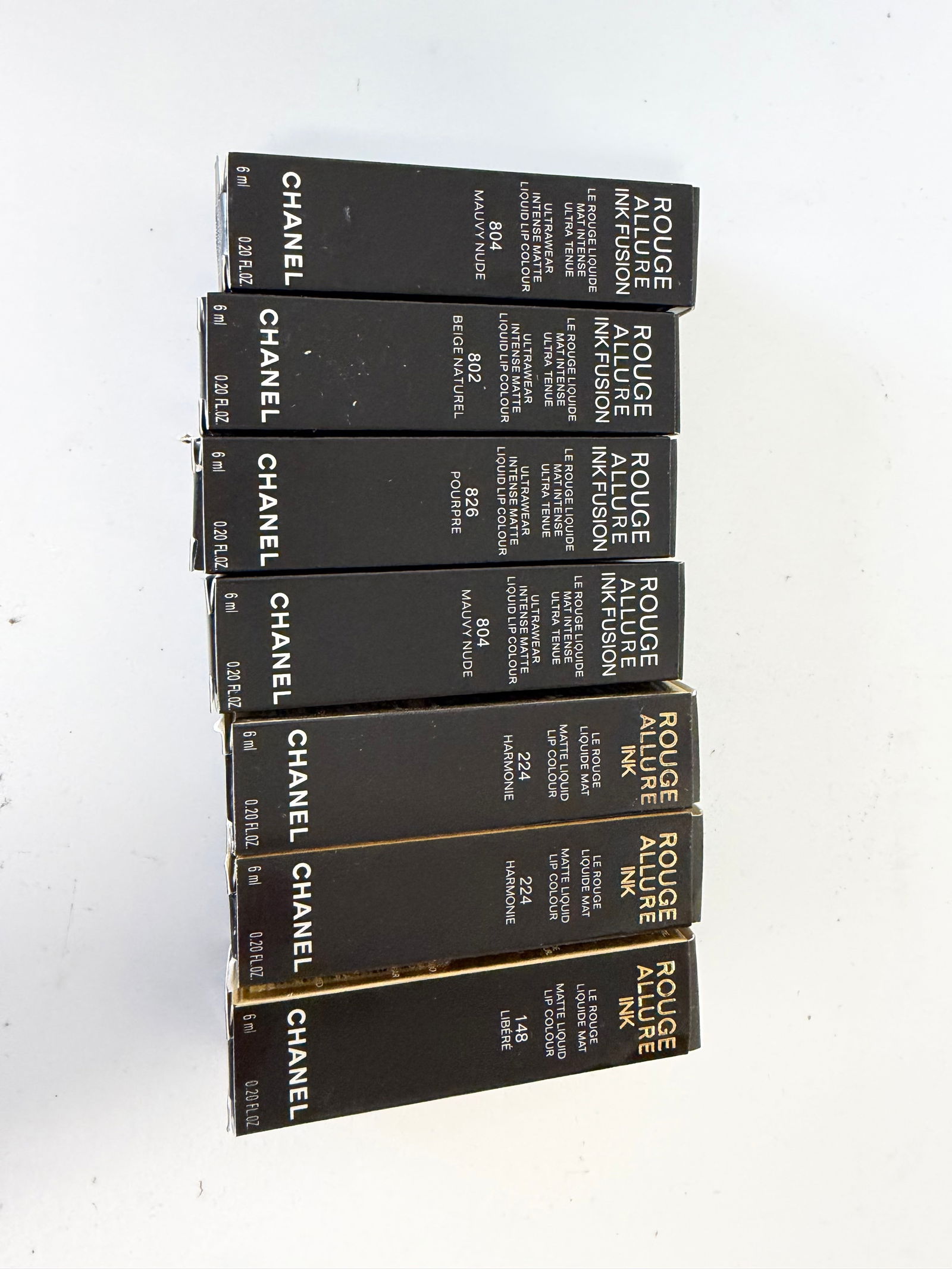 Set Of 7 Chanel Lipsticks: Dimension: / , please note Due to manual measurement, dimensions may vary. Condition: Good used condition, please note buyers are obligated to come to the site to inspect the condition and details of