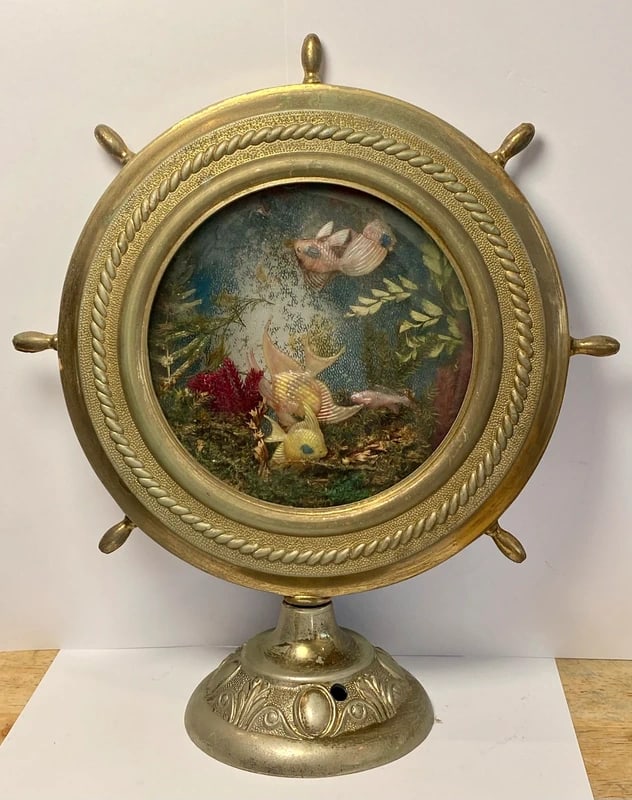 Vintage 1950s Brass Ship’s Wheel Nautical Diorama - Mid Century Kitsch: Dimension: 12 inches, please note Due to manual measurement, dimensions may vary. Condition: Good used condition, please note buyers are obligated to come to the site to inspect the condition and deta