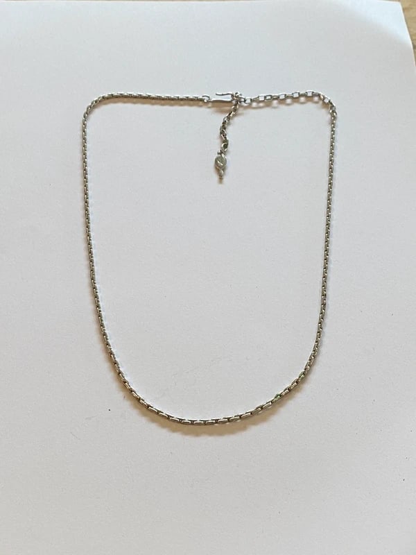 Vintage 1960s Sarah Coventry Silver Tone Necklace - 55cm: Dimension: / , please note Due to manual measurement, dimensions may vary. Condition: Good used condition, please note buyers are obligated to come to the site to inspect the condition and details of
