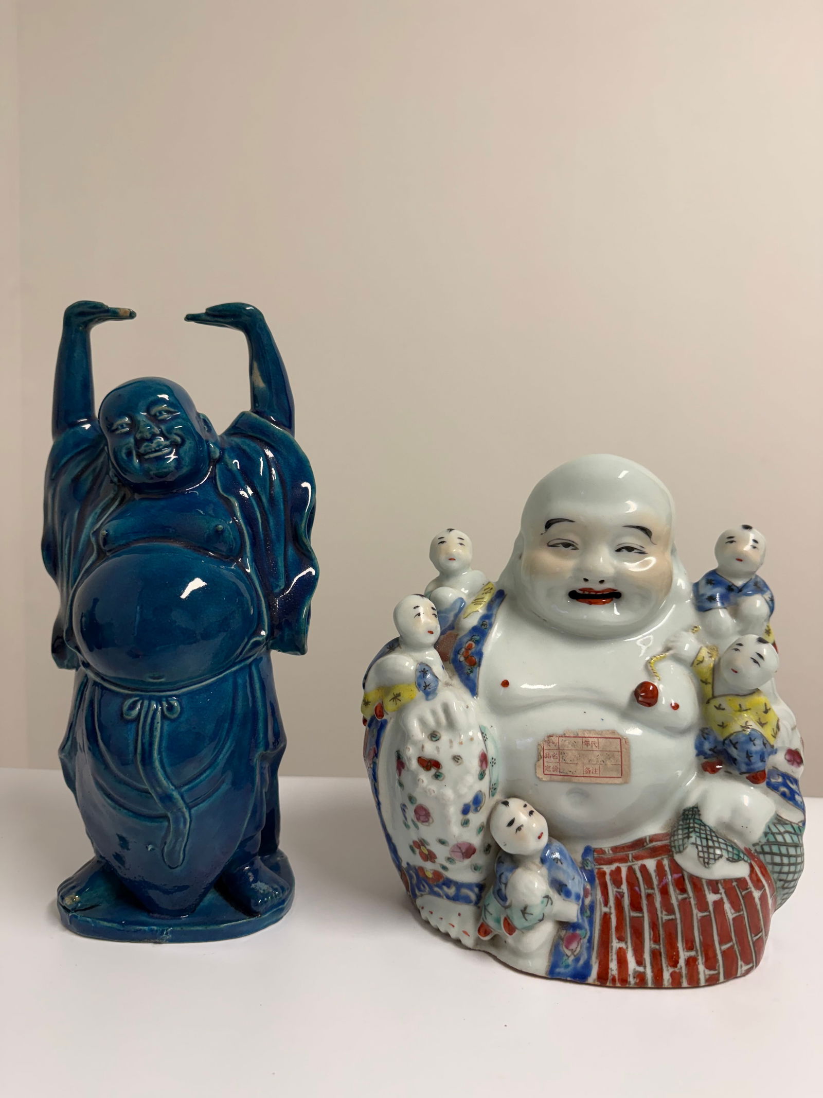 Set of 2 Chinese famille rose porcelain Sculpted Buddha: Dimension: Tall 8.6-11 inch / 22-28 cm , please note Due to manual measurement, dimensions may vary. Condition: Good used condition, please note buyers are obligated to come to the site to inspect