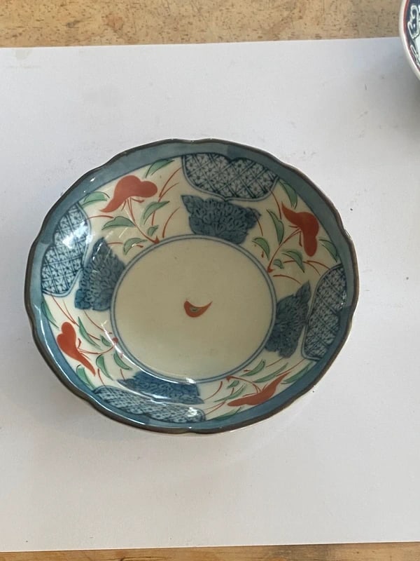 Antique Japanese Imari Bowl – Meiji/Taisho Period (1 of 3)