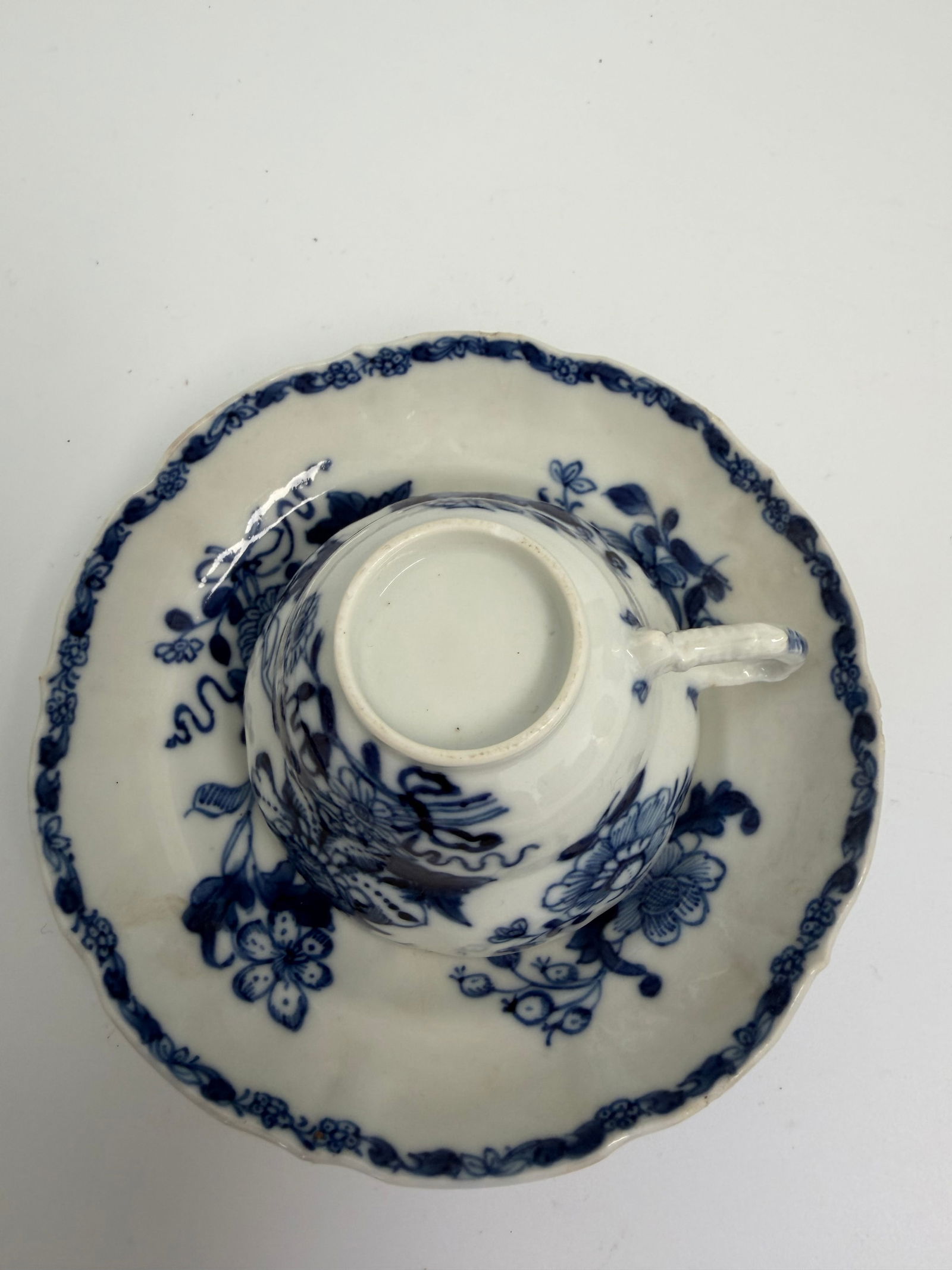 Chinese blue and white porcelain cup & saucer (1 of 5)