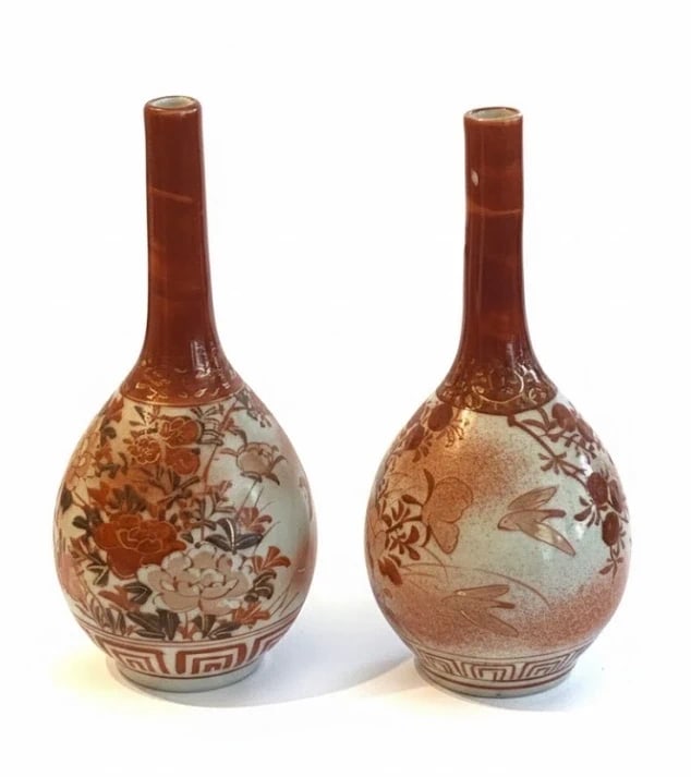 Vintage Japanese Kutani Porcelain Sake Bottles Pair: Dimension: 9 inches , please note Due to manual measurement, dimensions may vary. Condition: Good used condition, please note buyers are obligated to come to the site to inspect the condition and deta