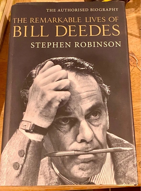 The Remarkable Lives of Bill Deedes - Stephen Robinson: Dimension: / , please note Due to manual measurement, dimensions may vary. Condition: Good used condition, please note buyers are obligated to come to the site to inspect the condition and details of