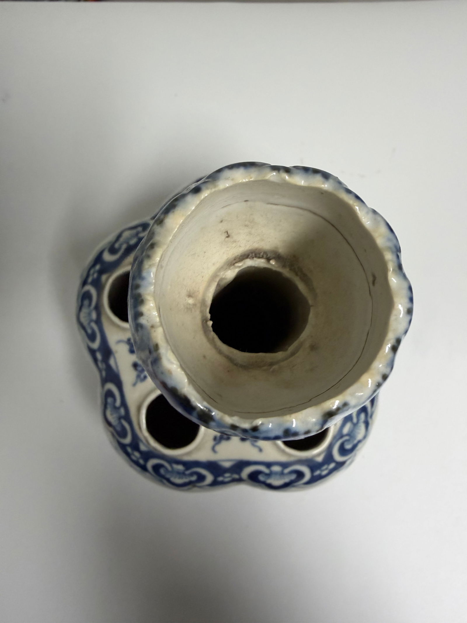 Set of 2 Chinese blue and white flowers vases - 11