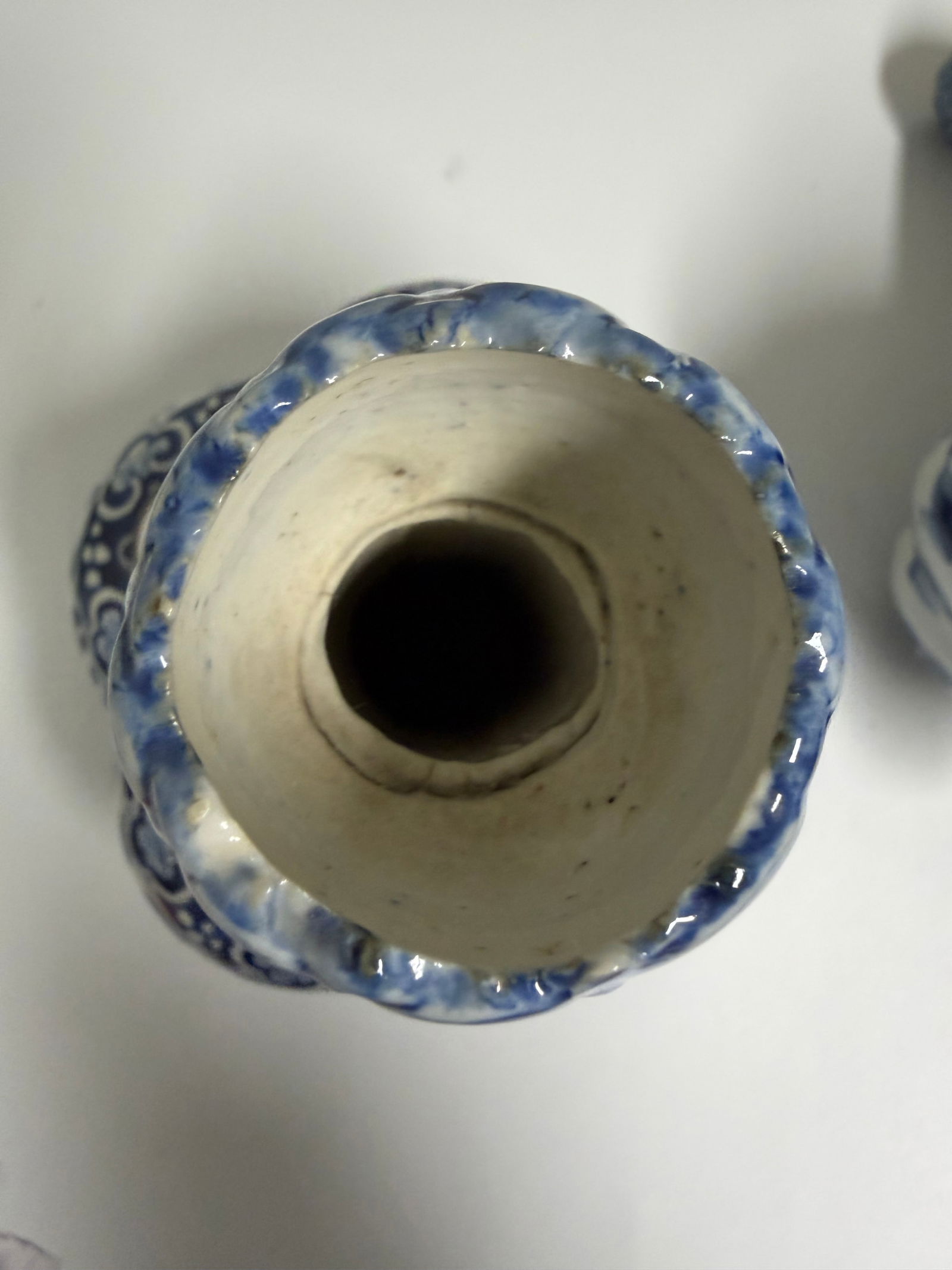 Set of 2 Chinese blue and white flowers vases - 7