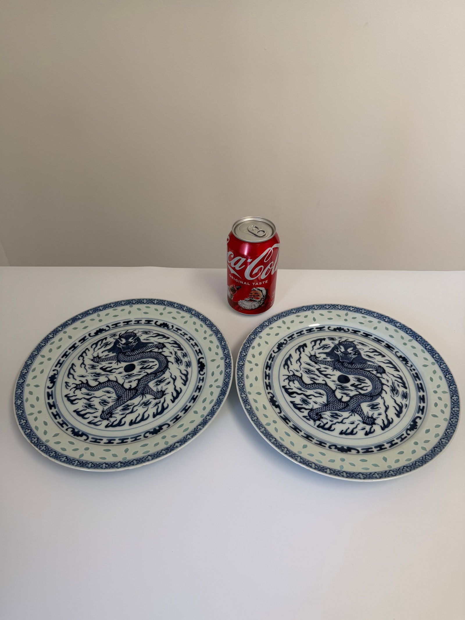 Pair Of Chinese blue and white dragon porcelain China rice plates: Dimension: 9.5 inches/ 24.2 cm. , please note Due to manual measurement, dimensions may vary. Condition: Good used condition, please note buyers are obligated to come to the site to inspect the condit