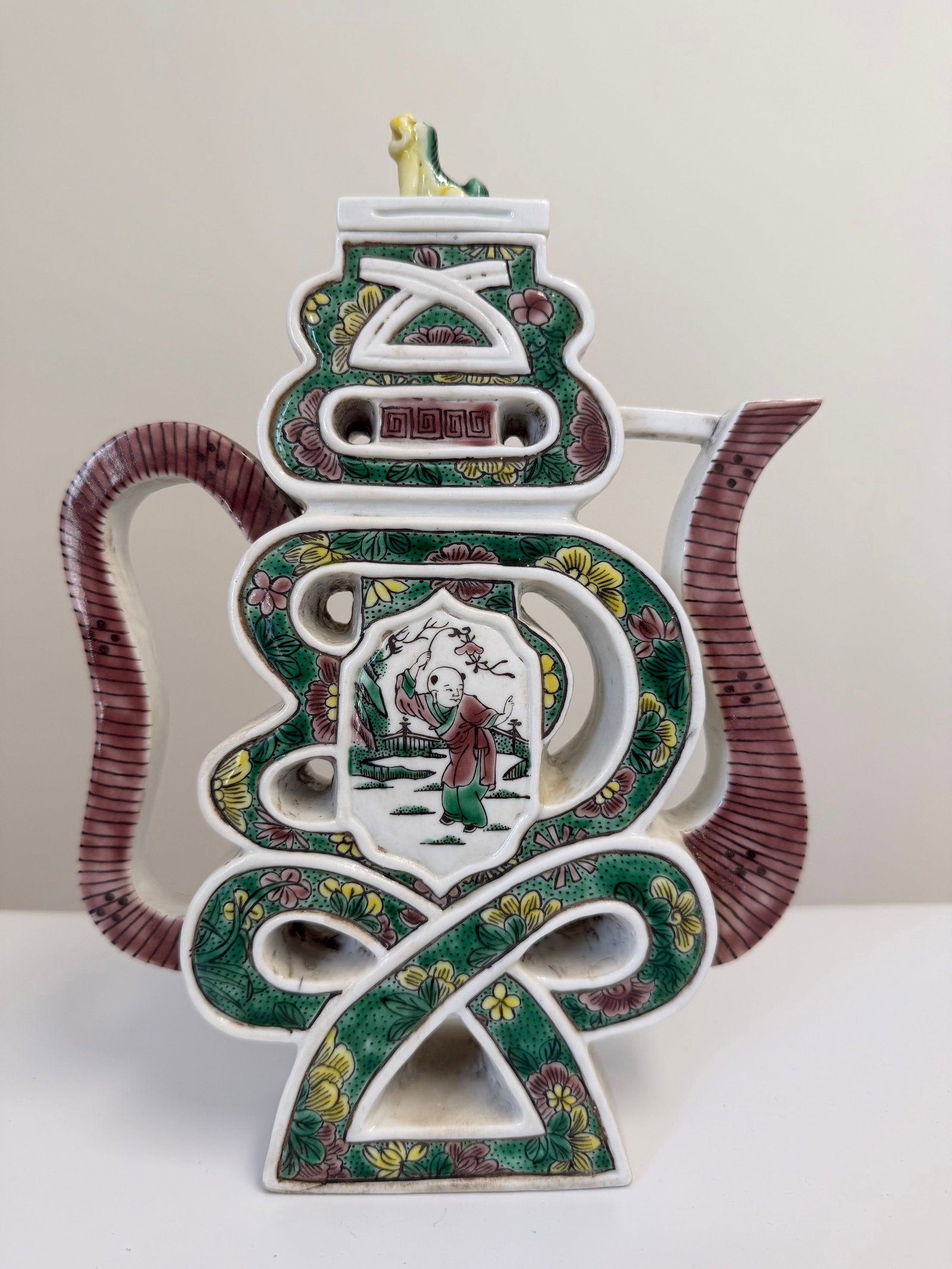 Chinese Enameled famille rose rare style porcelain China teapot (1 of 10)