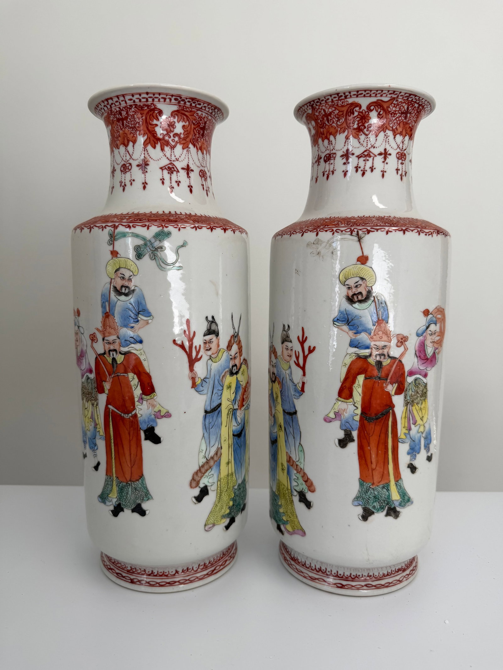 Pair of Chinese Enameled famille rose figures scene porcelain China vases: Dimension: tall 13.5 inches/ 34.2 cm, please note Due to manual measurement, dimensions may vary. Condition: Good used condition, please note buyers are obligated to come to the site to inspect the co