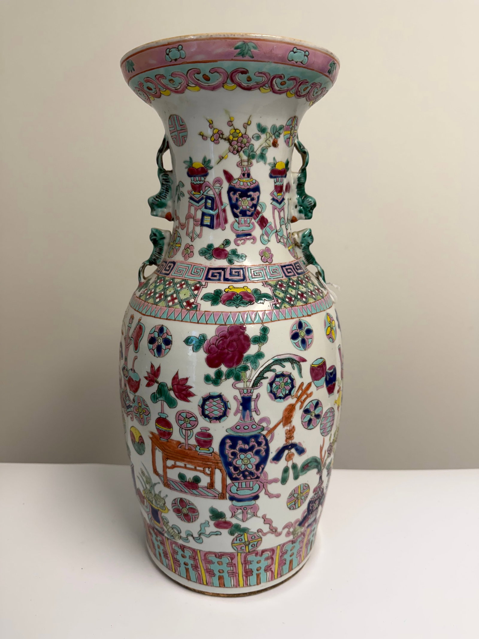 Large Chinese Enameled famille rose porcelain double ears China vase (1 of 9)