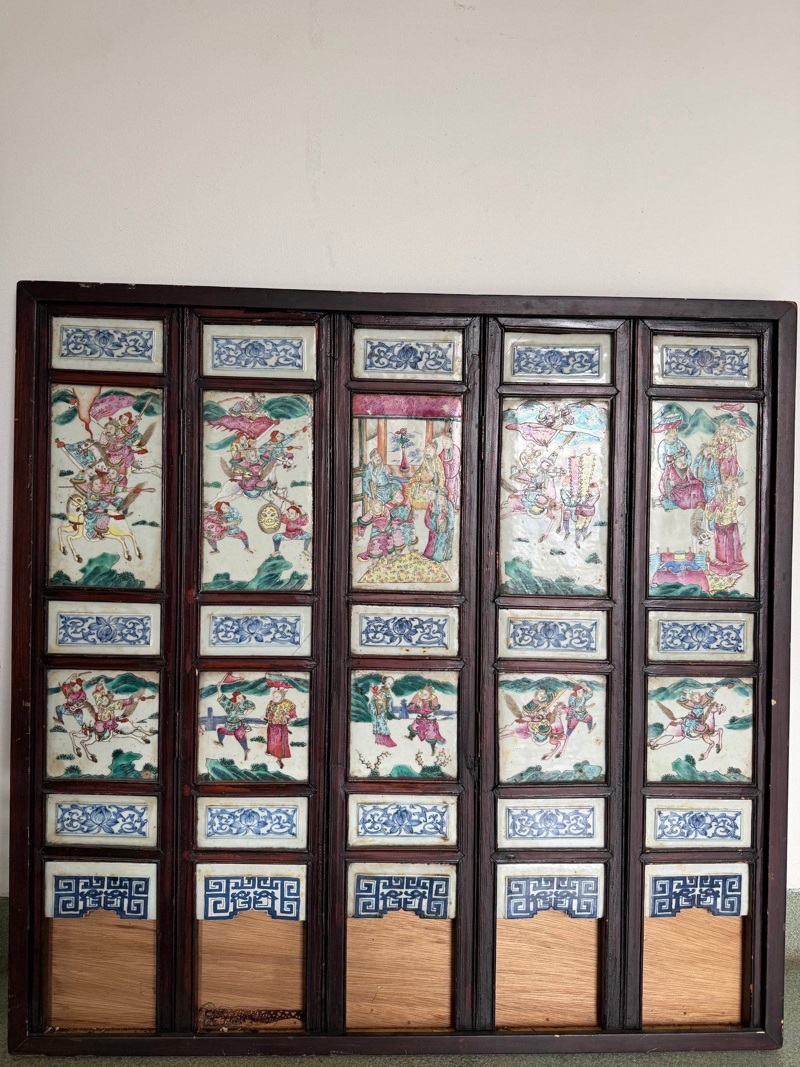 Large Chinese Enameled famille figures scene rose porcelain China 5 panels plaque (1 of 15)