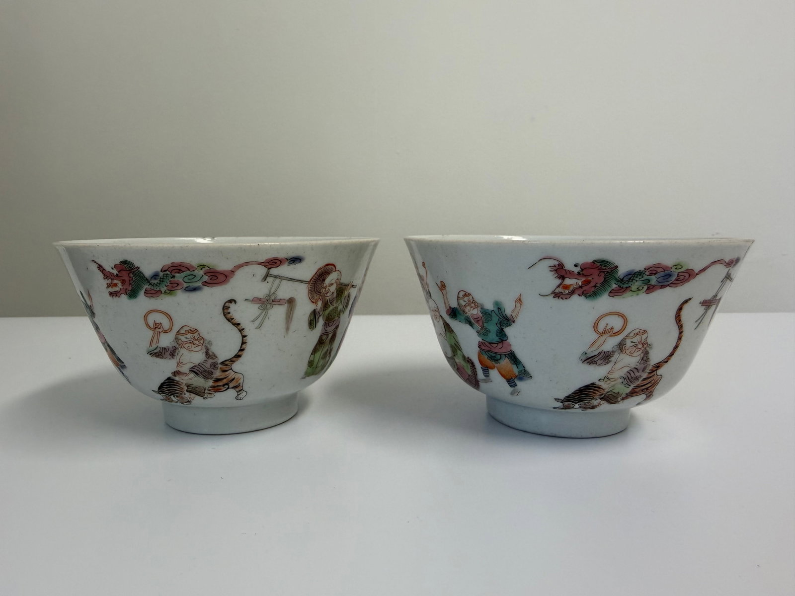 Pair of Chinese Antique Enameled famille rose men party bowls mark: Dimension: width 3.9 inch, please note Due to manual measurement, dimensions may vary. Condition: Good used condition, please note buyers are obligated to come to the site to inspect the condition and