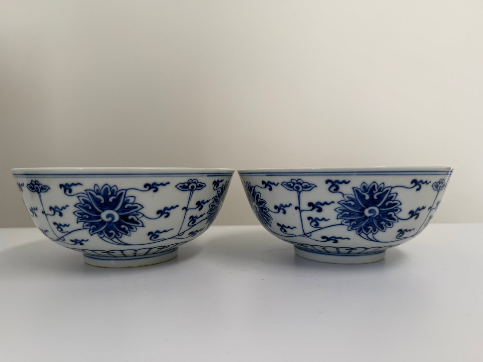 Pair of Chinese blue and white lotus porcelain China bowl mark: Dimension: width 6.3 inch, please note Due to manual measurement, dimensions may vary. Condition: Good used condition, please note buyers are obligated to come to the site to inspect the condition