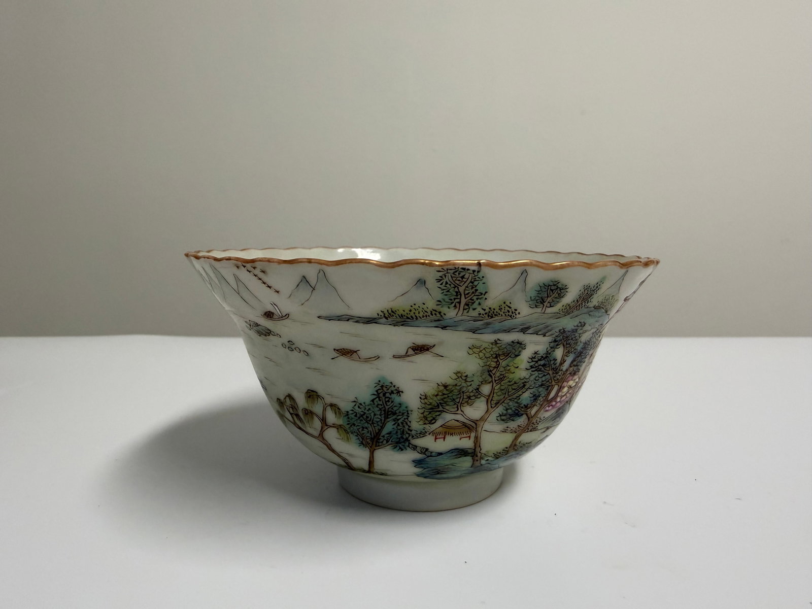 Chinese Enameled famille rose landscape porcelain China bowl mark: Dimension: 4.3 inch, please note Due to manual measurement, dimensions may vary. Condition: Good used condition, please note buyers are obligated to come to the site to inspect the condition and