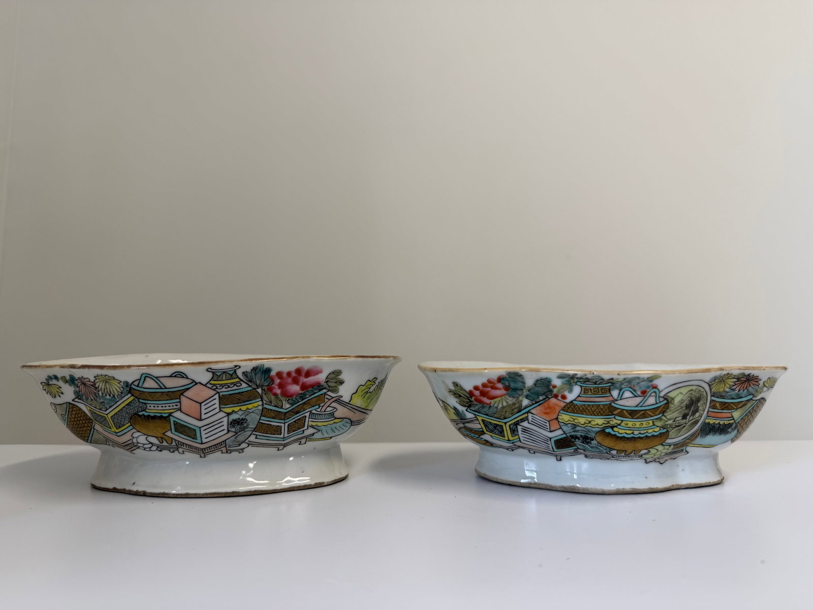 Set Of 2 Chinese Enameled famille rose schloar pattern porcelain China bowls: Dimension: 7.6 inch, please note Due to manual measurement, dimensions may vary. Condition: Good used condition, please note buyers are obligated to come to the site to inspect the condition and detai