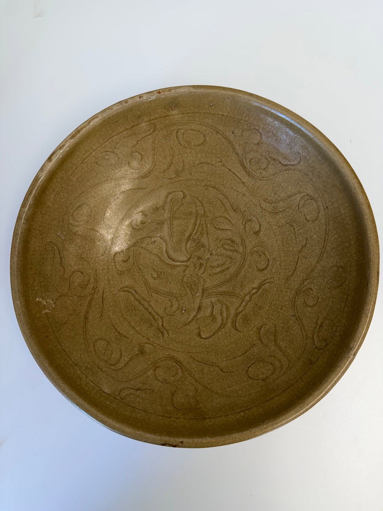 Chinese Yaozhou Kiln Song style bowl: Dimension: 10.2 inch, please note Due to manual measurement, dimensions may vary. , please note buyers are obligated to come to the site to inspect the condition and details of the item. condition rep