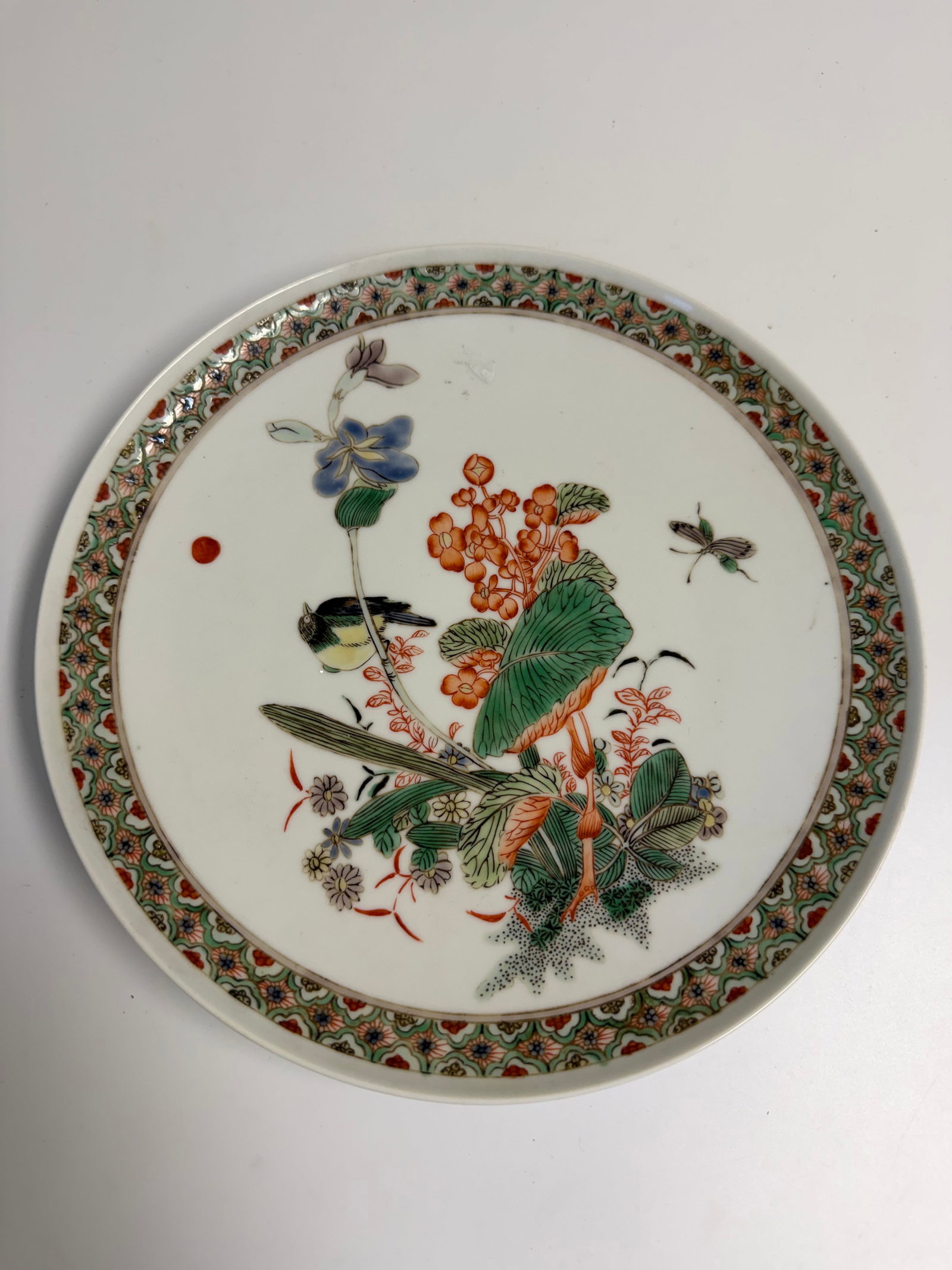 Chinese Enameled famille rose bird porcelain China hang plate mark: Dimension: 8.6 inch, please note Due to manual measurement, dimensions may vary. , please note buyers are obligated to come to the site to inspect the condition and details of the item. condition repo