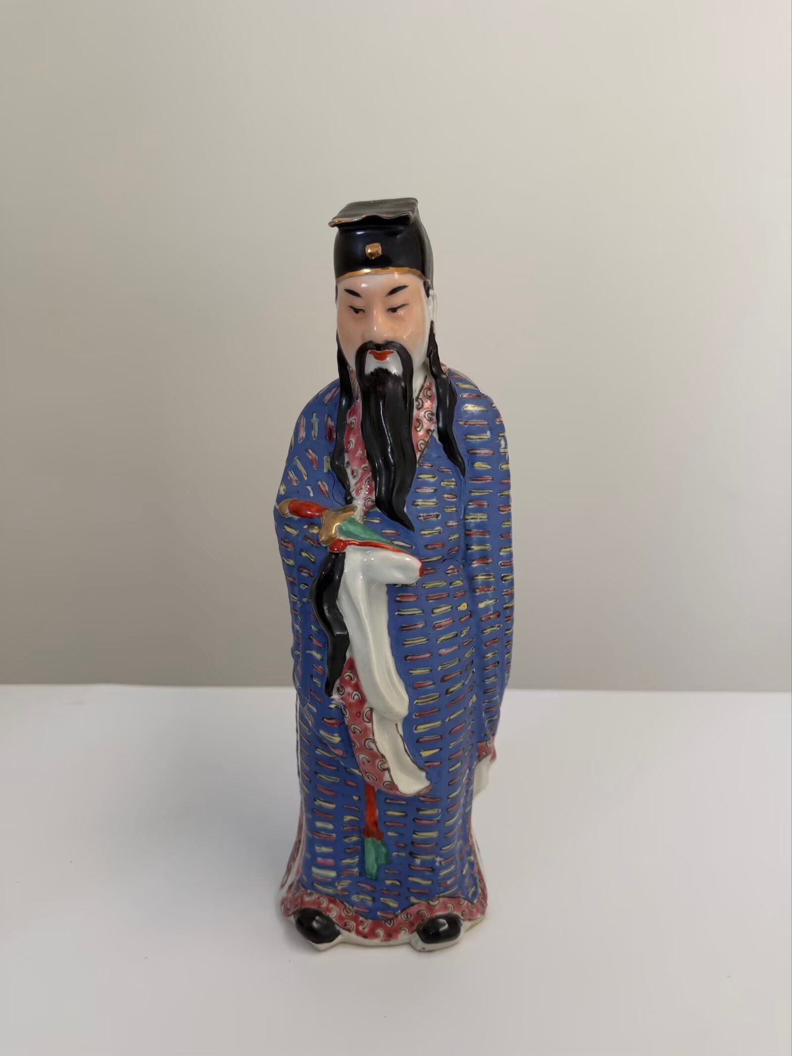 Chinese enamel famille rose figures sculpture porcelain: Dimension: 12 inches , please note Due to manual measurement, dimensions may vary. Condition: Good used condition, please note buyers are obligated to come to the site to inspect the condition and det