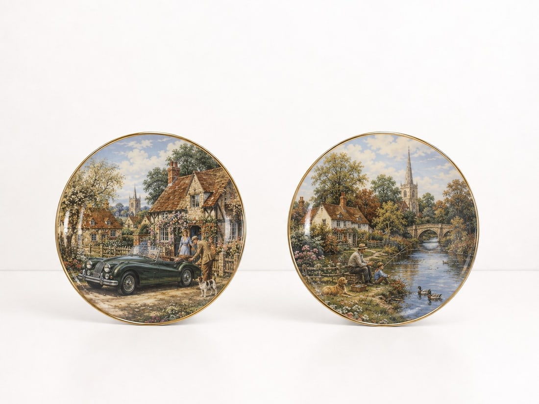 Pair Of Village and Riverside Collector Plates: Dimension: 9 inches , please note Due to manual measurement, dimensions may vary. Condition: Good used condition, please note buyers are obligated to come to the site to inspect the condition and deta