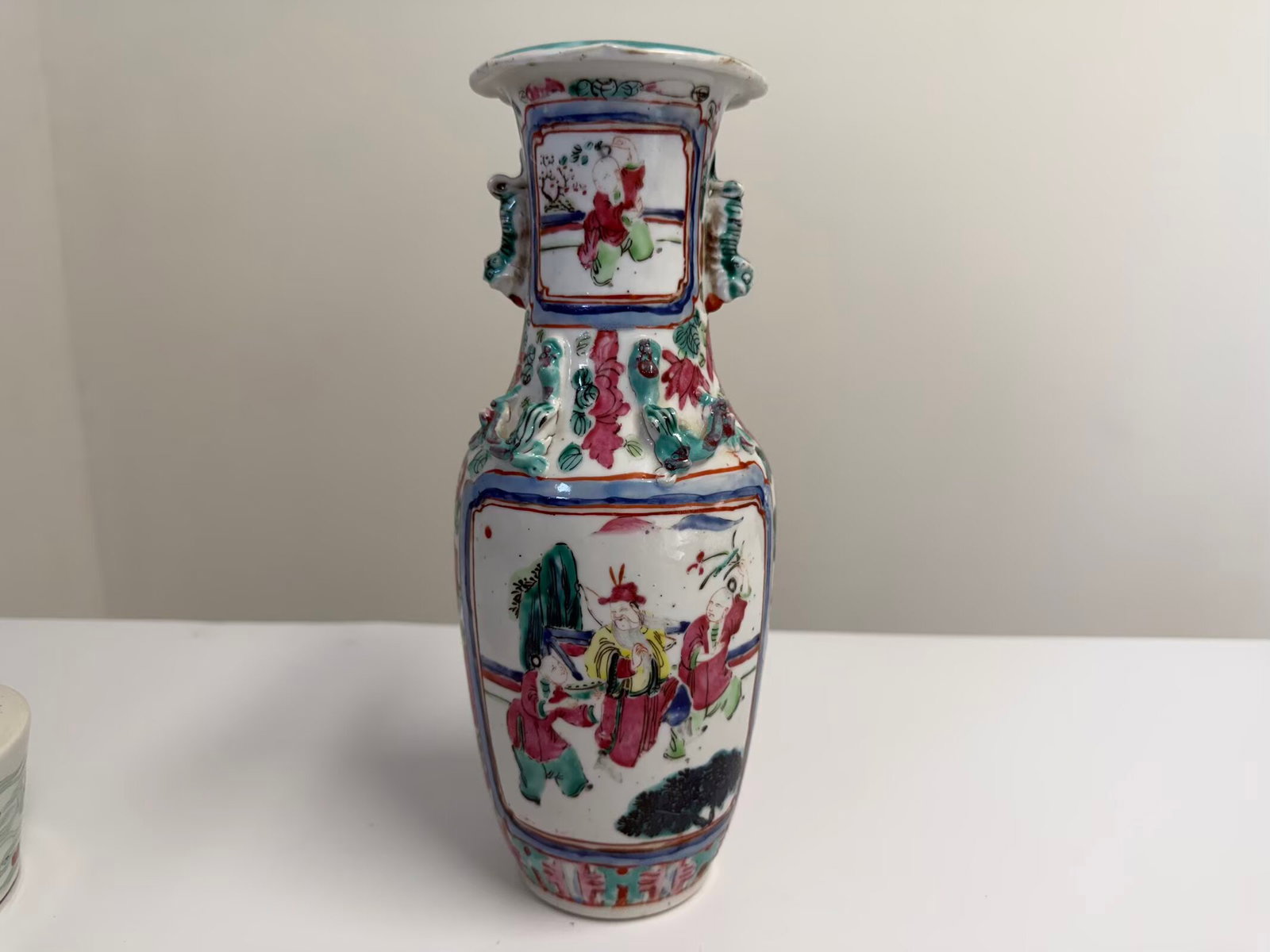 Chinese enamel famille rose scene porcelain vase (1 of 8)