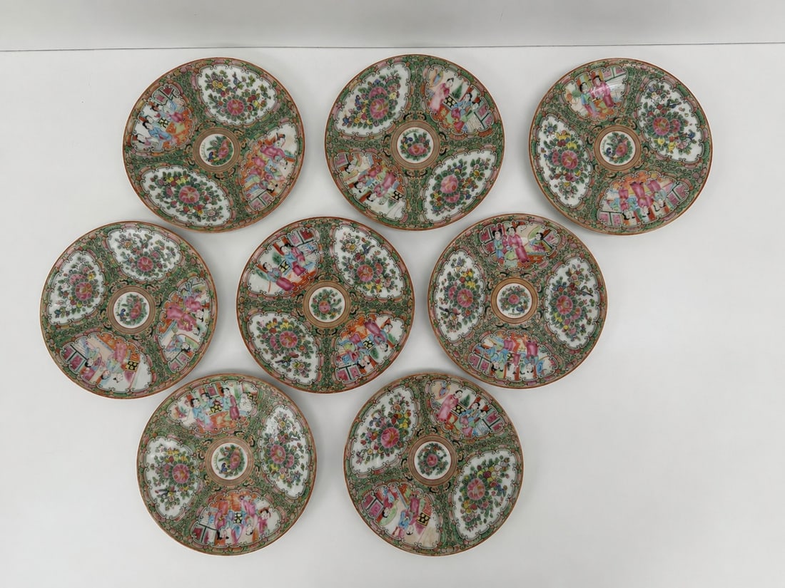 Set Of 8 Chinese enamel famille rose gilded figures porcelain plates (1 of 2)