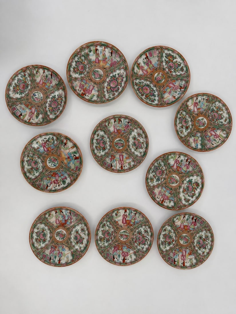 Set of 10 Chinese export famille rose saucers: Dimension: 5.2 inches , please note Due to manual measurement, dimensions may vary. Condition: Good used condition, please note buyers are obligated to come to the site to inspect the condition and de