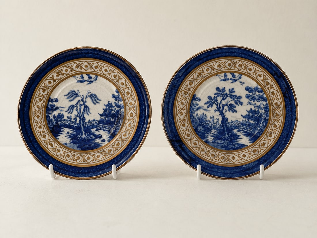 Pair of English blue and white porcelain plates (1 of 2)