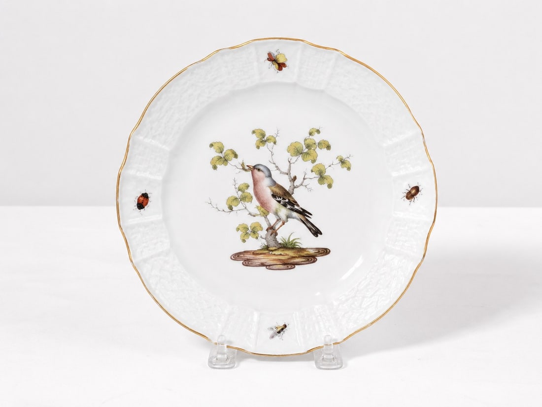 Bird and Insect Porcelain Plate DE-A: Dimension: 7.9 inches , please note Due to manual measurement, dimensions may vary. Condition: Good used condition, please note buyers are obligated to come to the site to inspect the condition and