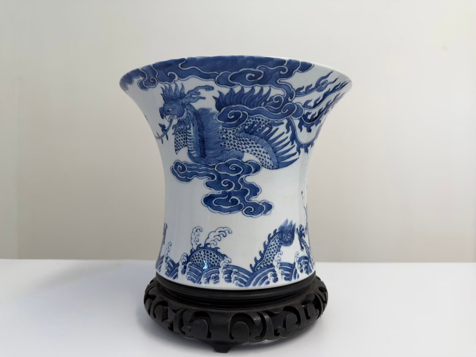 Chinese blue and white dragon and Phoenix porcelain vase mark (1 of 6)