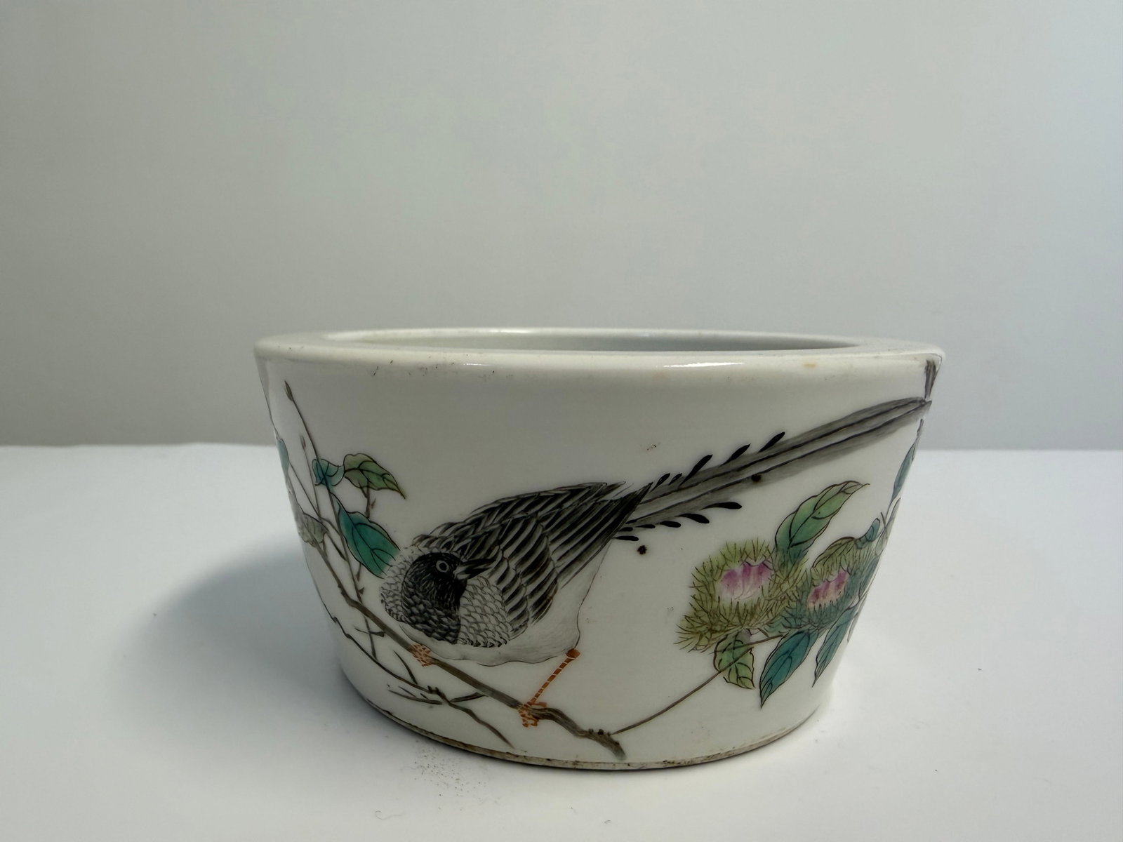 Chinese enamel famille rose bird porcelain bowl scholar mark: Dimension: 4.5 inches , please note Due to manual measurement, dimensions may vary. Condition: Good used condition, please note buyers are obligated to come to the site to inspect the condition and de