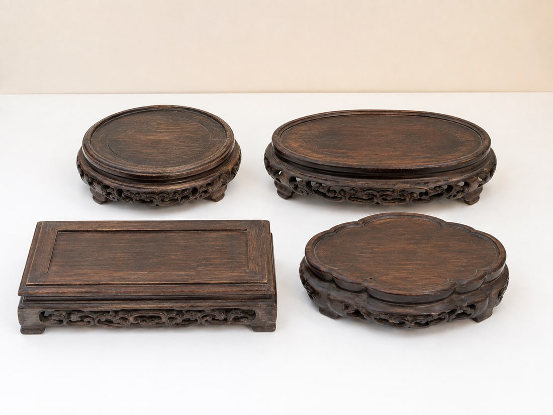 Set of 4 vintage wooden stands: Dimension: inches , please note Due to manual measurement, dimensions may vary. Condition: Good used condition, please note buyers are obligated to come to the site to inspect the condition and detail