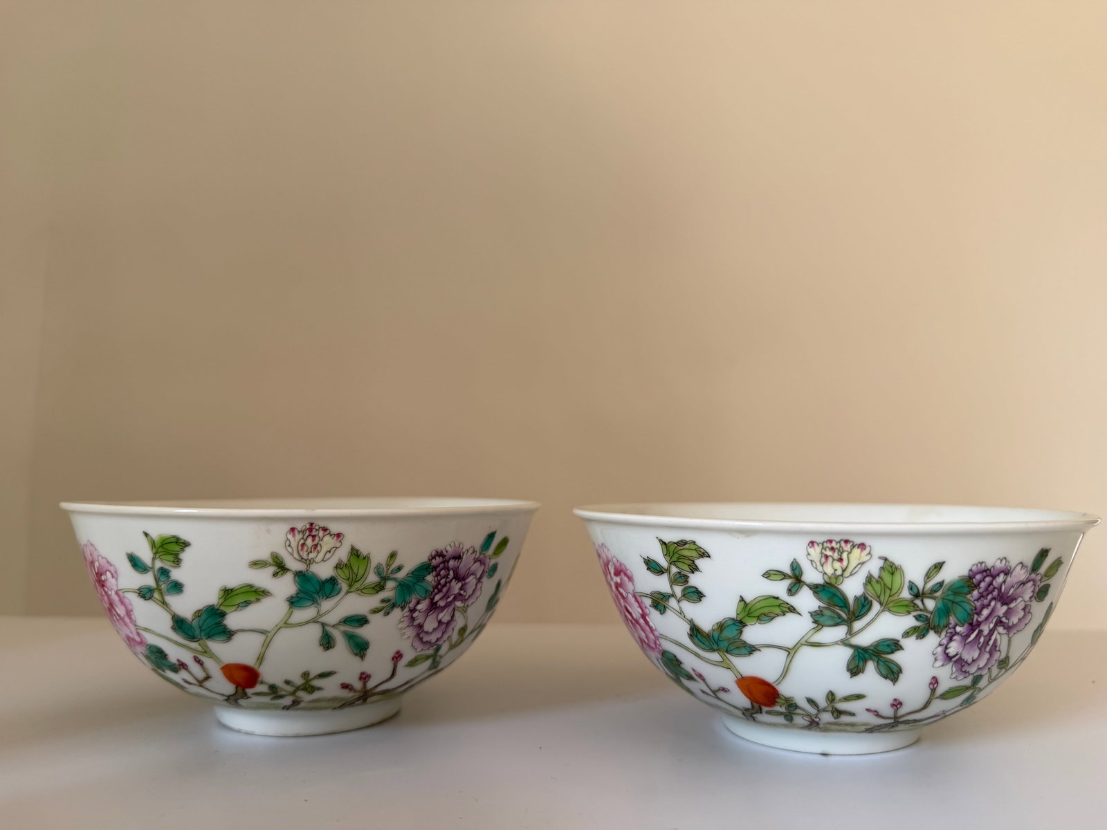 Pair Of Chinese Famille Rose Porcelain Bowls Mark - 3