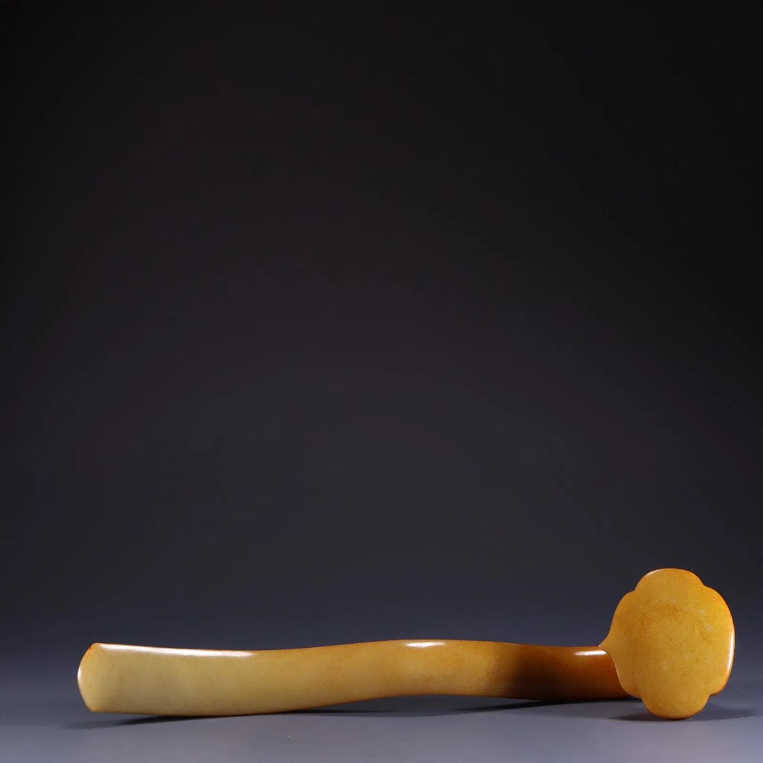 Hetian jade Ruyi - 2