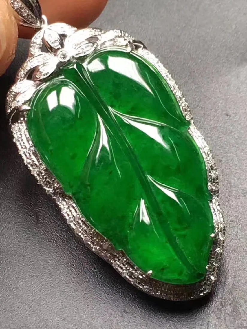 JADEITE RING PENDANT - 2