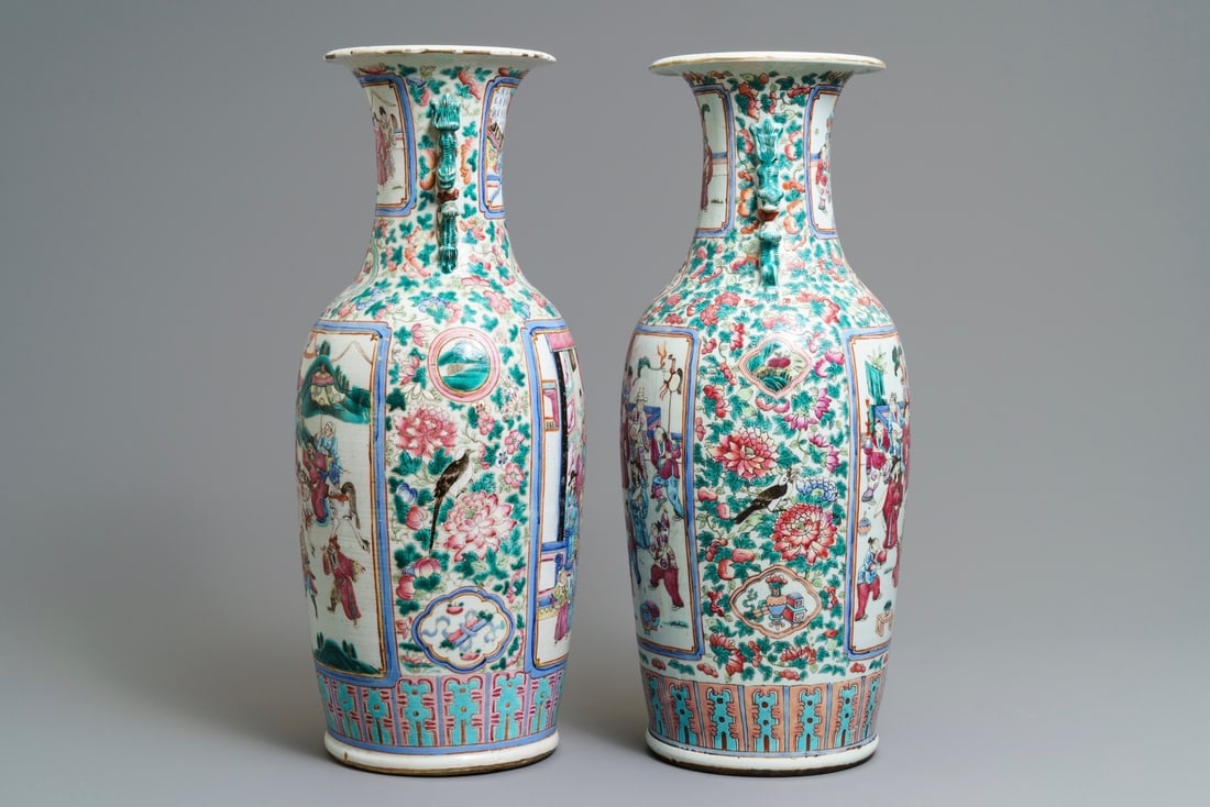 Two Chinese famille rose vases with court scenes, 19th C.: Two Chinese famille rose vases with court scenes, 19th C. ----- H.: 61,5 cm
