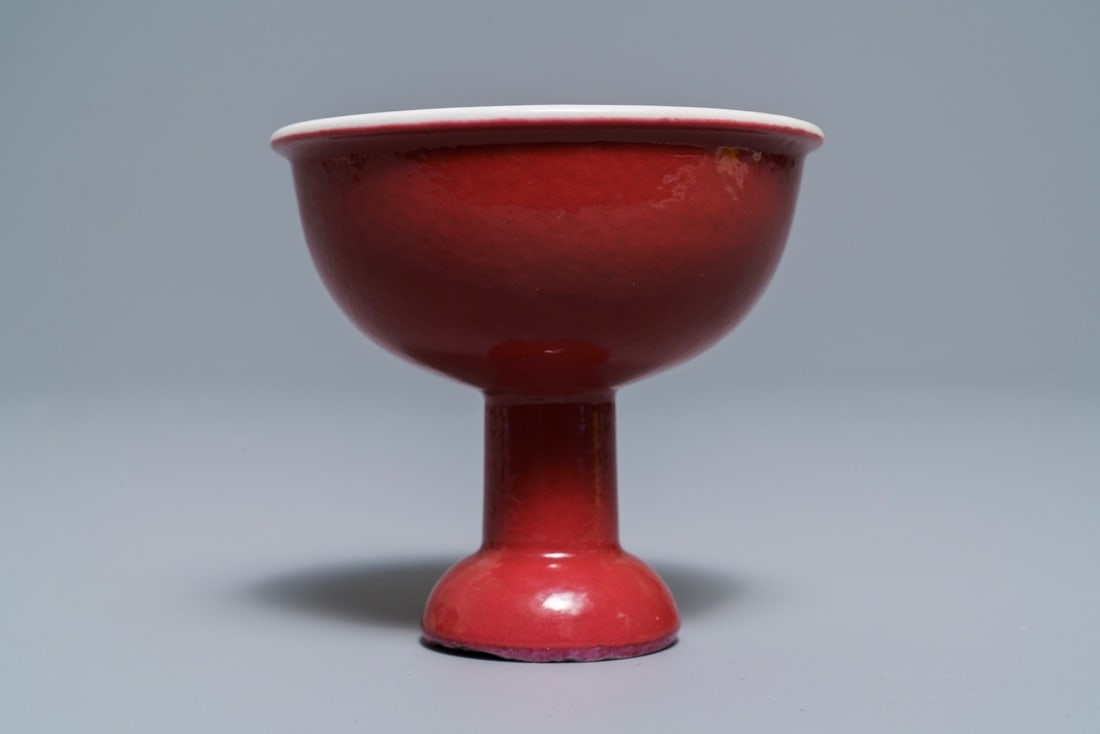 A Chinese monochrome ruby red stem cup, 19th C. - 4