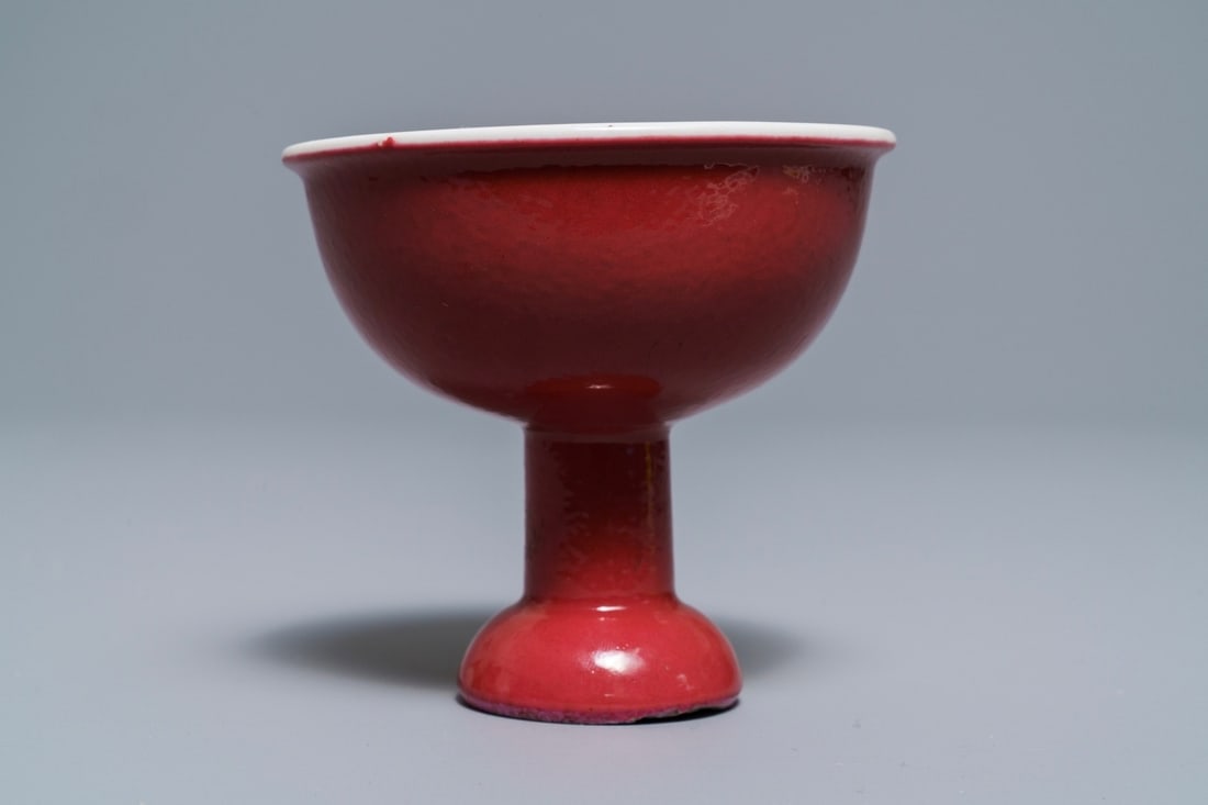A Chinese monochrome ruby red stem cup, 19th C. - 6