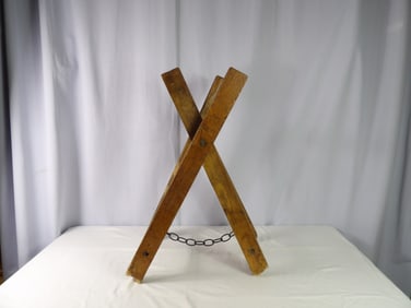 Early cavalry saddle