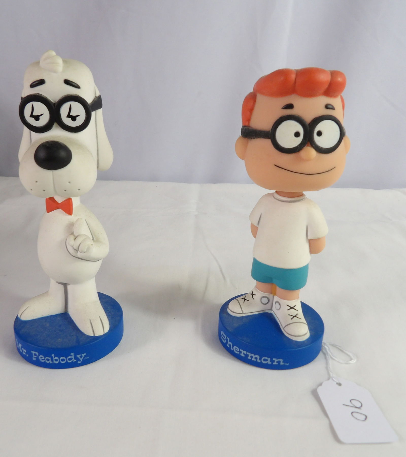 funko mr peabody and sherman: Funko mr peabody and sherman bobbleheads. All measurements approximate. Please see photos for condition and details. Selling as is from 04281.
