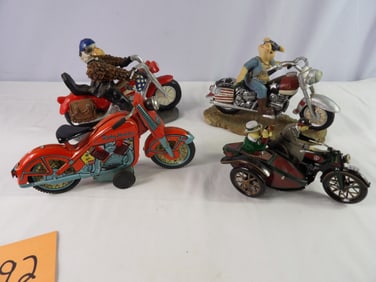4 Harley Davidson Figurines