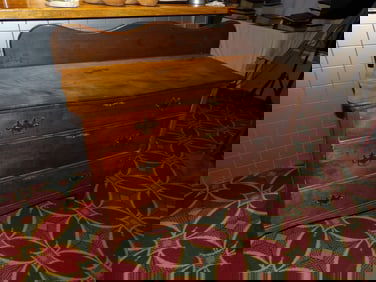 Early 3-Drawer Dresser