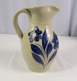 Williamsburg Pottery Vase