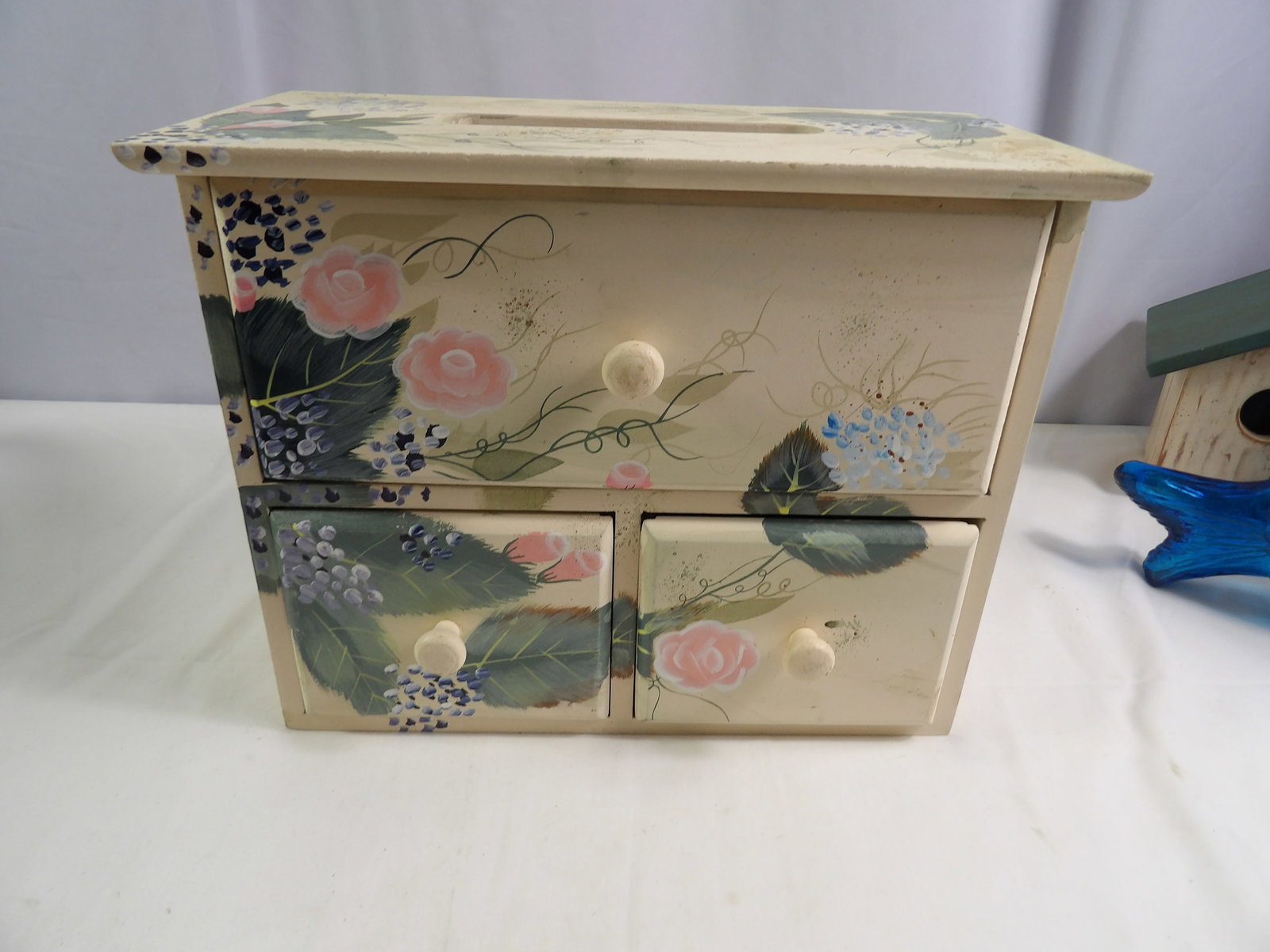 Painted Wooden Tissue Box Piece: Painted Wooden Tissue Box Piece. 12" Wide x 9" High. All measurements approximate. Please see photos for condition and details. Selling as is from 04281.