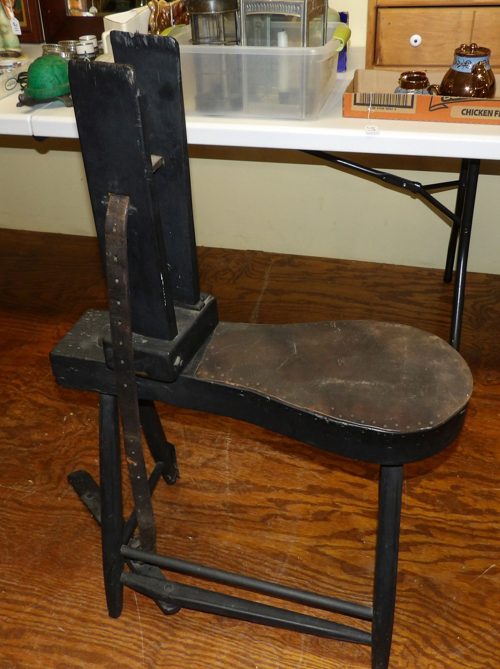 Early Saddle Maker's Vice (1 of 4)