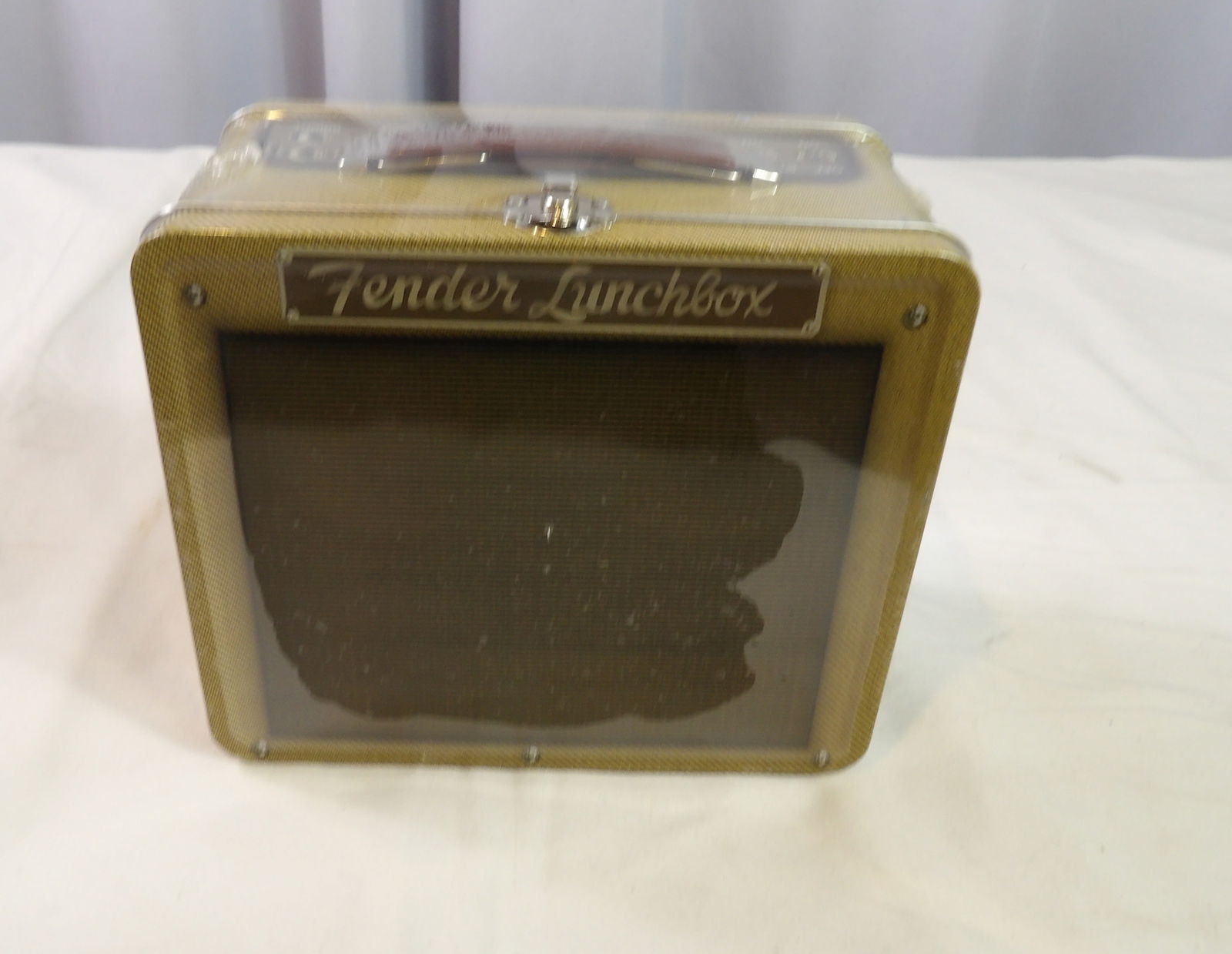 Fender Lunch Box (1 of 4)