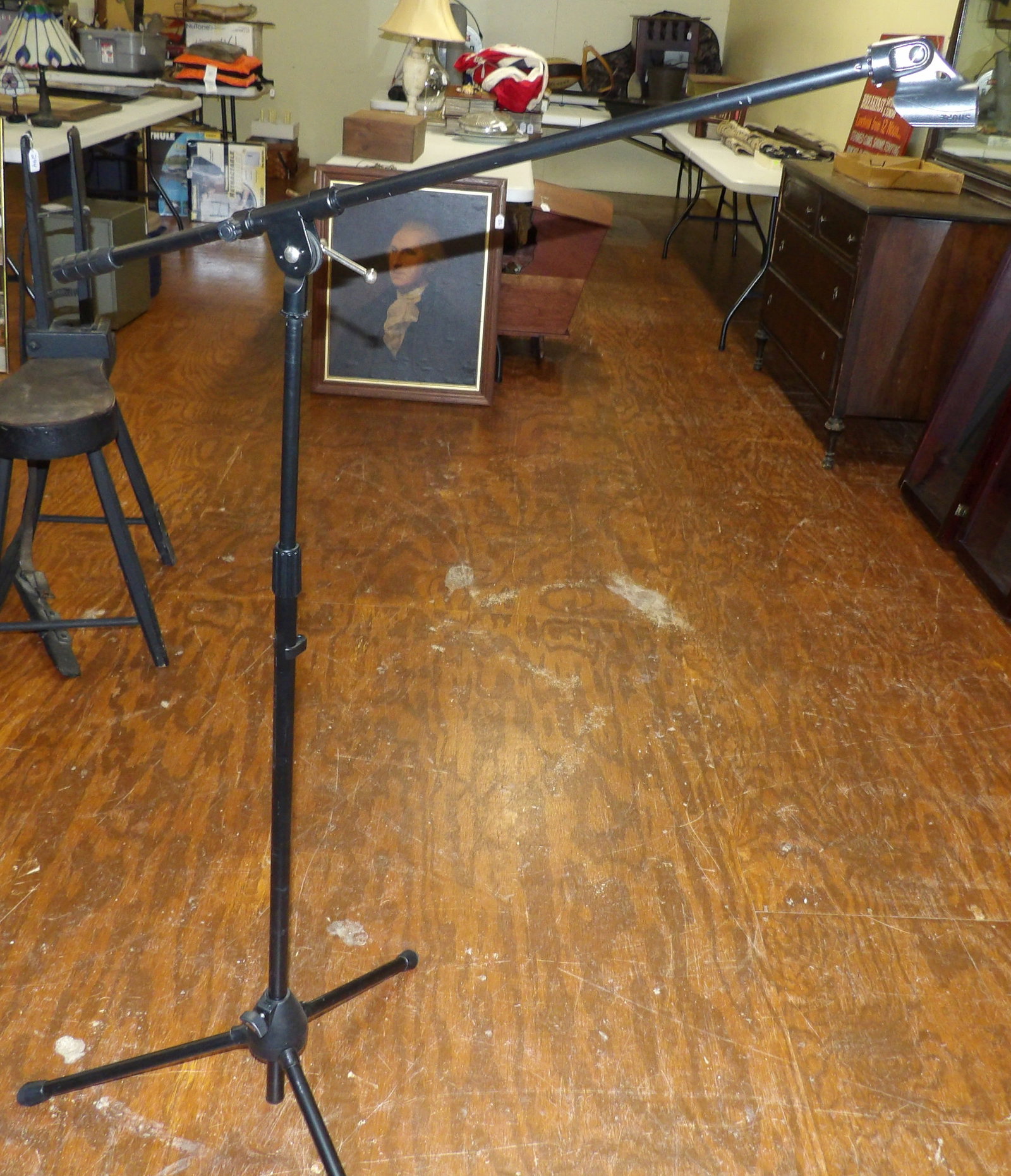 Stagg Mic Stand: Used Stagg Mic Stand. All measurements approximate. Please see photos for condition and details. Selling as is from 04281.