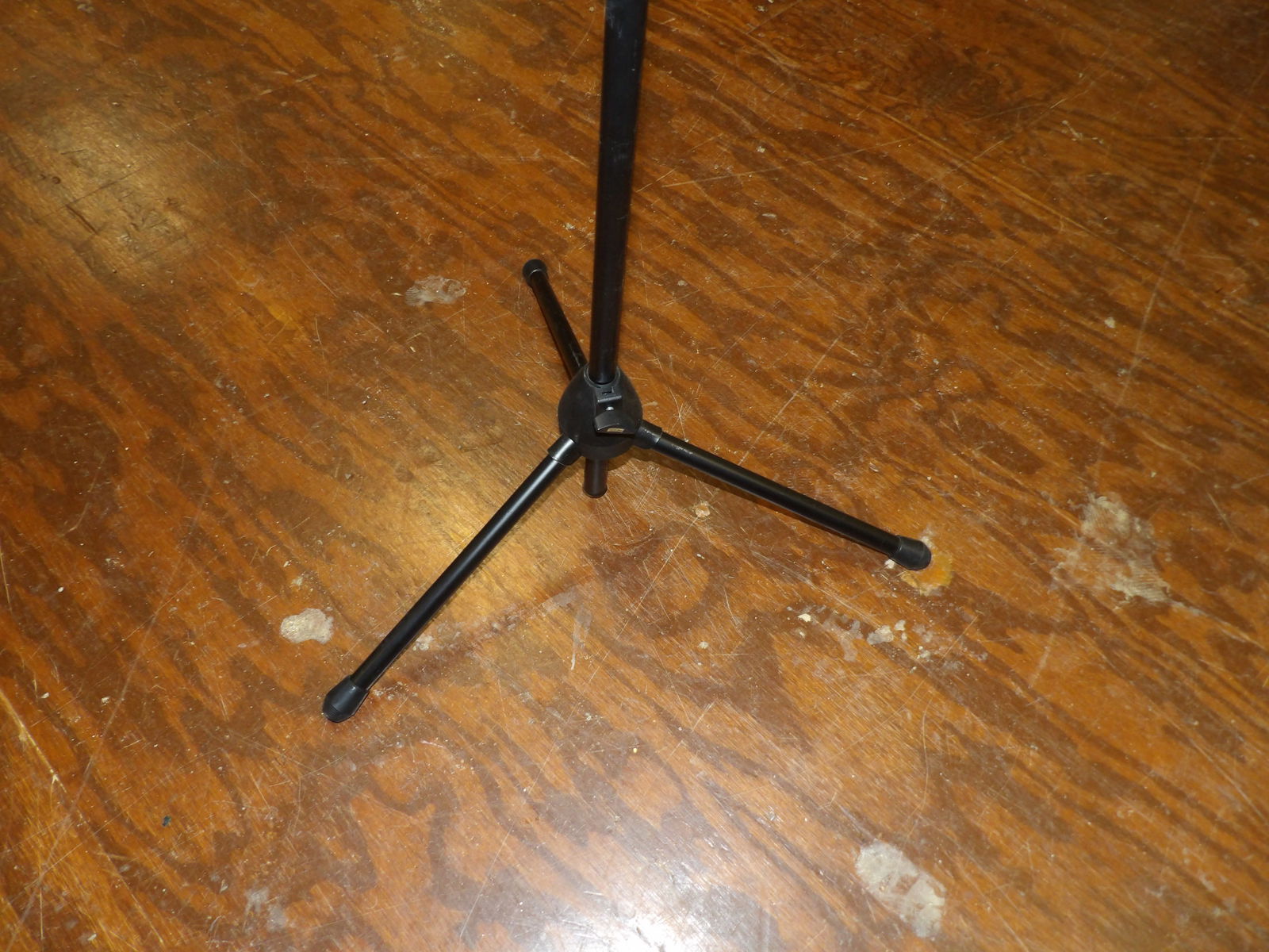 Stagg Mic Stand - 3