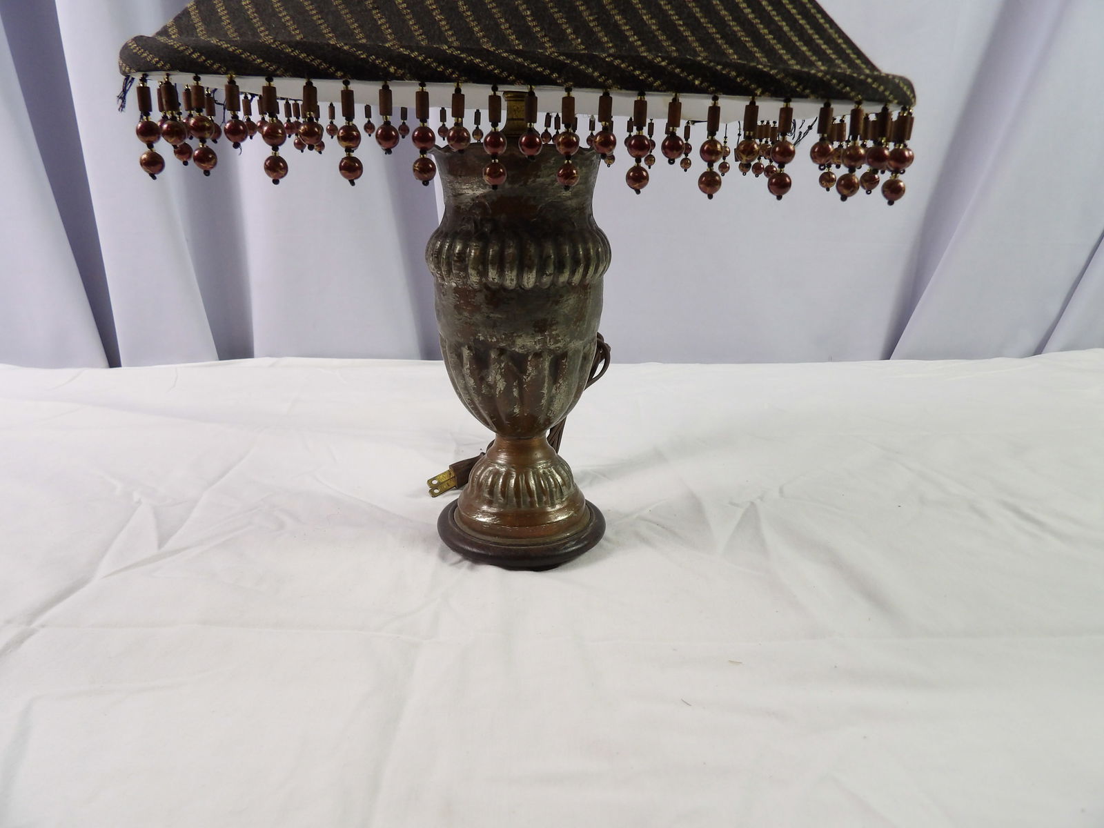Early Table Lamp - 2
